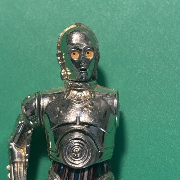 2006 Star Wars C-3PO w  Leg 3.75” Figure Hasbro Jointed Knees MISSING ARM - Picture 3 of 7